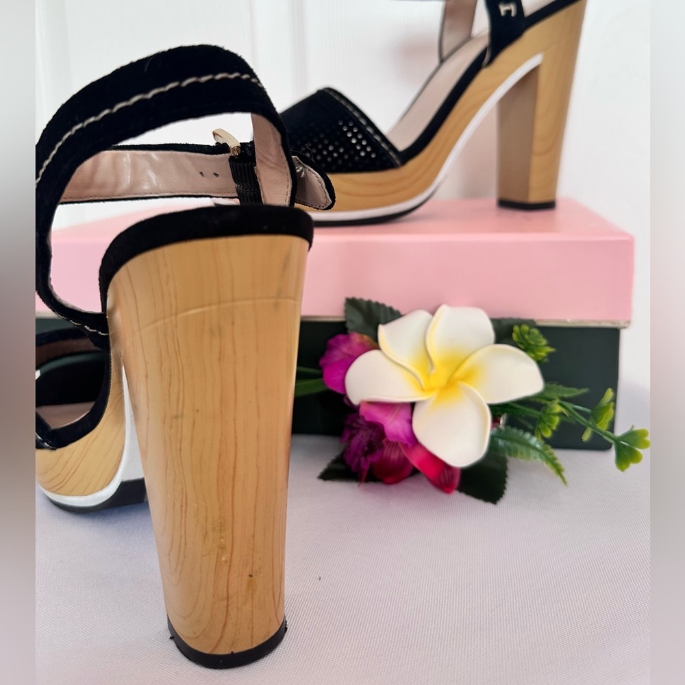 Tommy Hilfiger Black Suede Platform Block Heel Sandals size 8M - Picture 7 of 12
